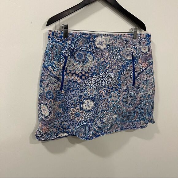 T by Talbots EVERYDAY STRETCH SKORT -
DREAMY PAISLEY Size XL - Picture 4 of 13